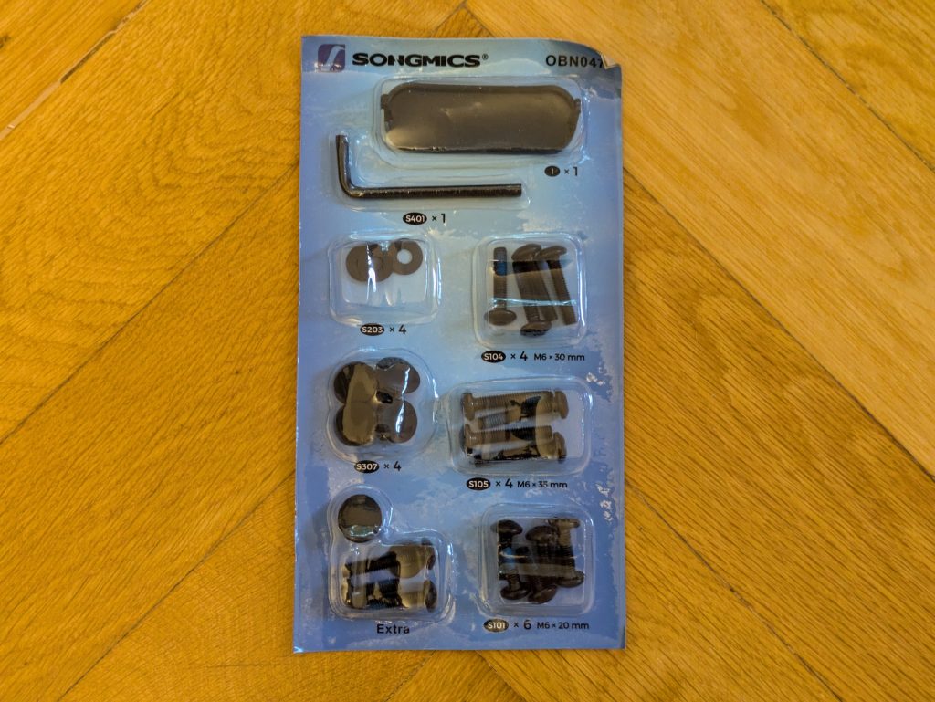 Schrauben des SONGMICS OBN047B01 Bürostuhls