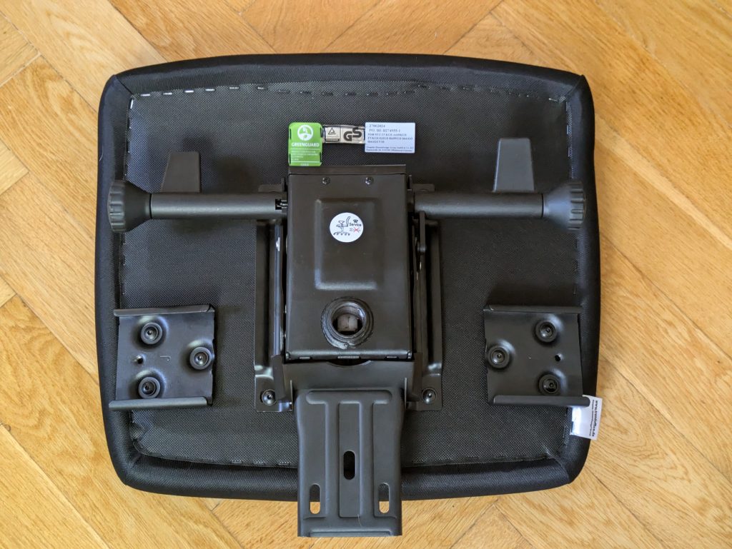 Sitzfläche des TREND OFFICE to-Strike Comfort pro Bürostuhls von unten