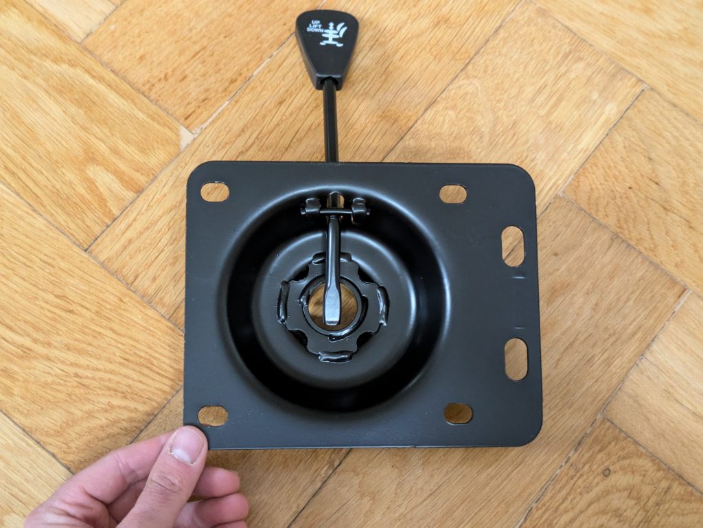 Sitzmechanik des SixBros. H-298F2065 Bürostuhls von unten