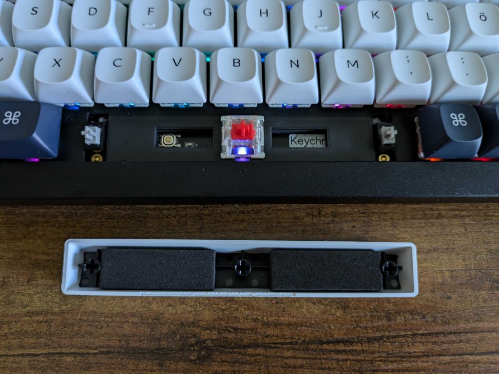 Switch der Keychron Q5 MAX Tastatur mit Beleuchtung