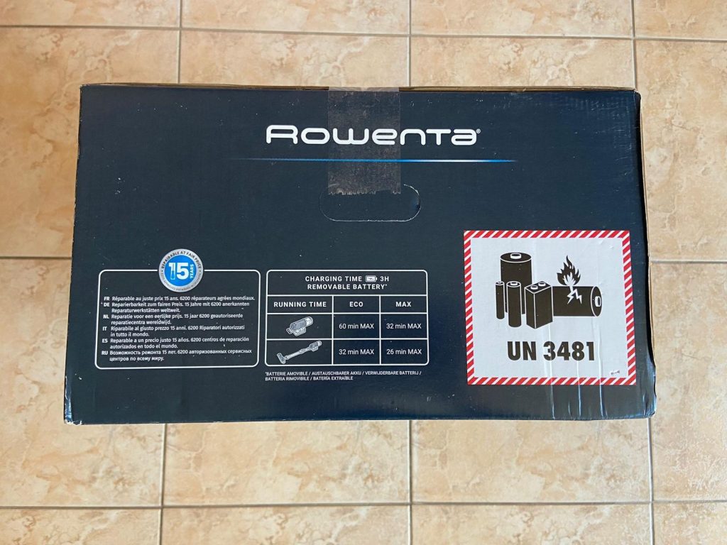Verpackugn des Rowenta X-Force Flex 14.60 Aqua Saugwischers
