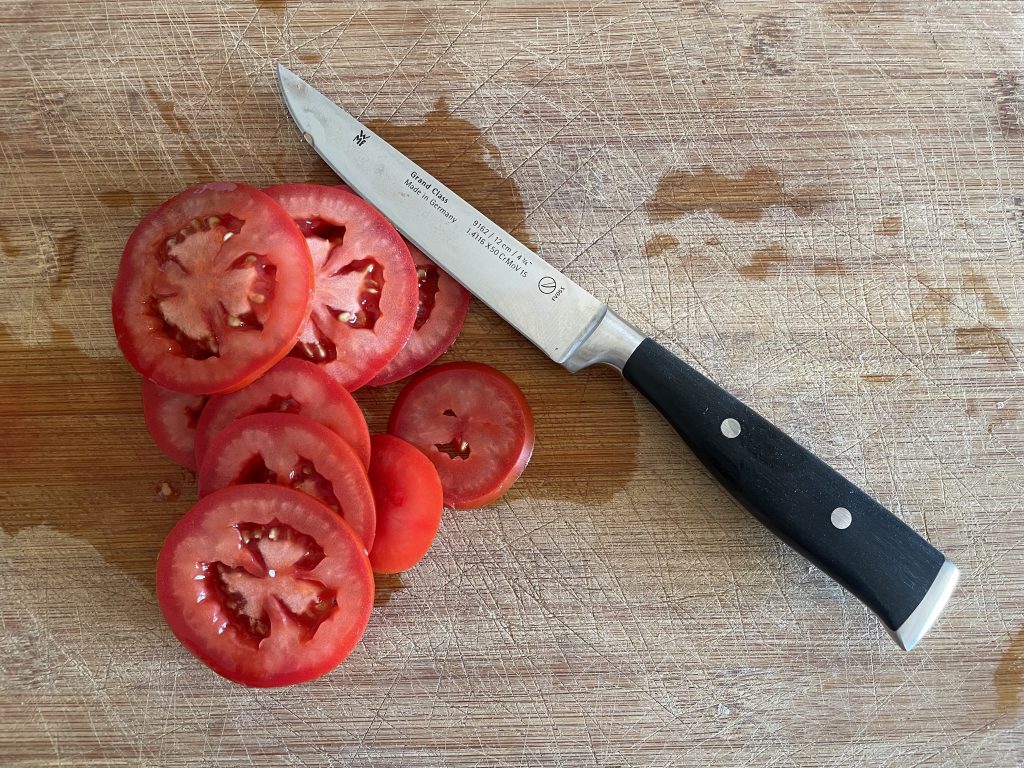 WMF Grand Class Küchenmesser Tomatentest