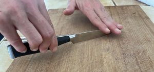 WMF Grand Class Küchenmesser eingeschränkte Griffigkeit beim Wiegeschnitt