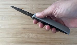 WMF Touch Küchenmesser-Set Allzweckmesser in der Hand