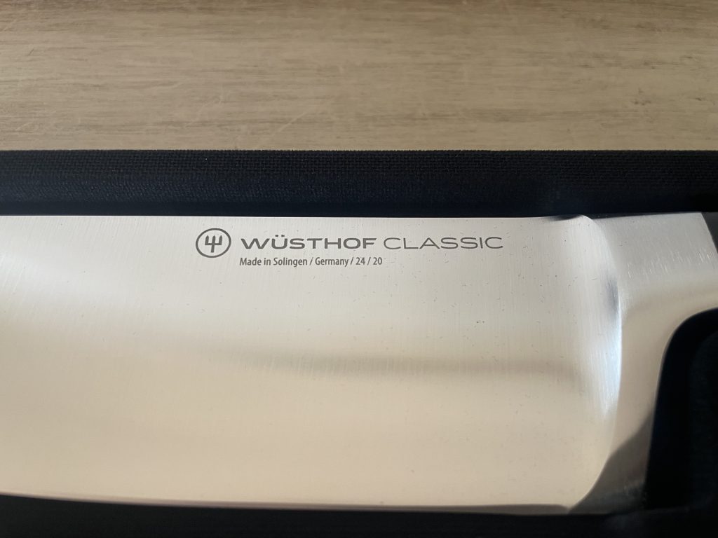 WÜSTHOF Classic Küchenmesser Logo auf der Klinge