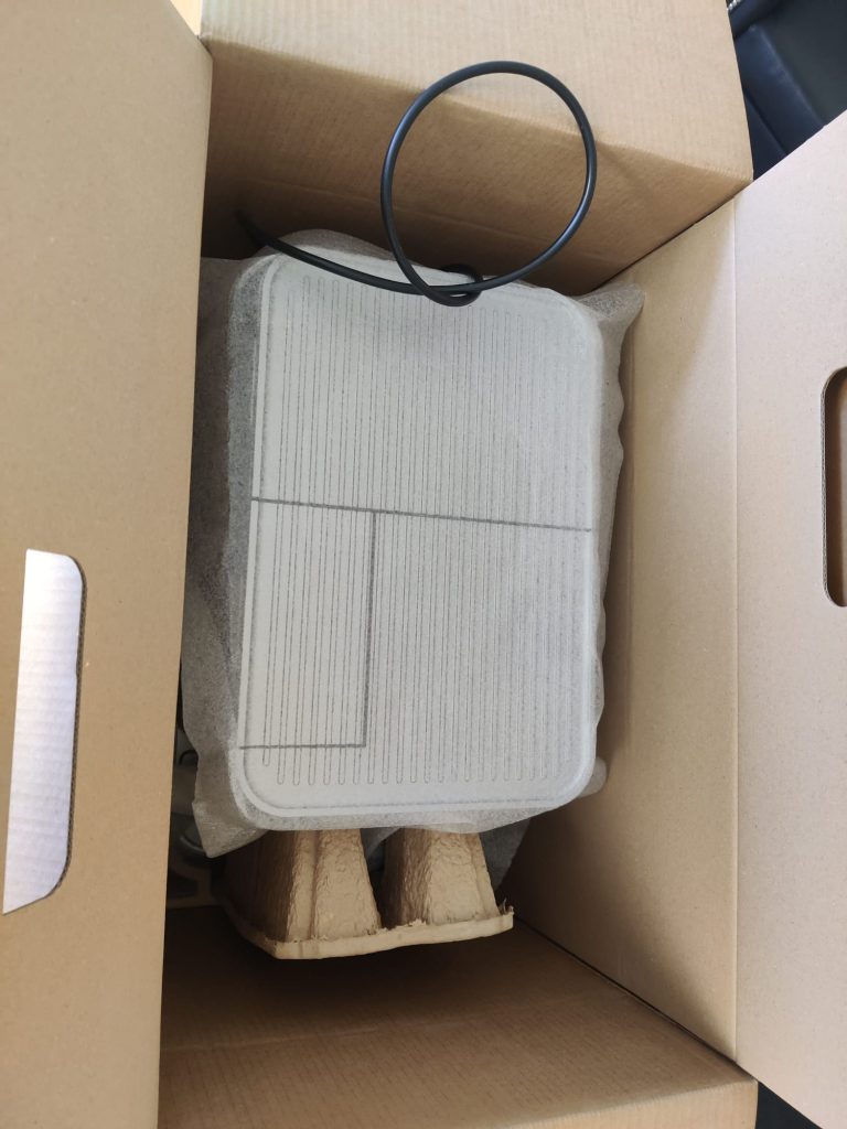 KitchenAid KF8 Kaffeevollautomat verpackt