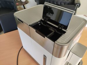 KitchenAid KF8 Kaffeevollautomat Wasserbehälter