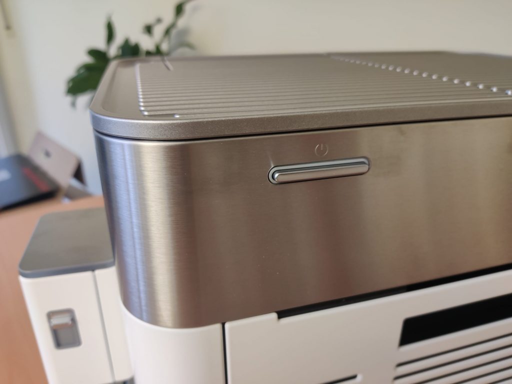 KitchenAid KF8 Kaffeevollautomat Ein- und Ausschaltknopf