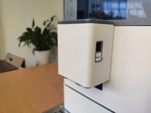 KitchenAid KF8 Kaffeevollautomat höchste Stufe Kaffeeauslauf