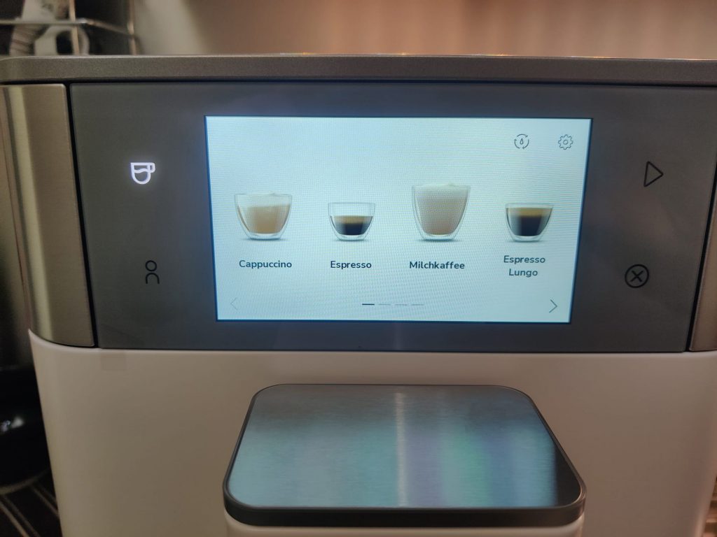 KitchenAid KF8 Kaffeevollautomat Menüübersicht
