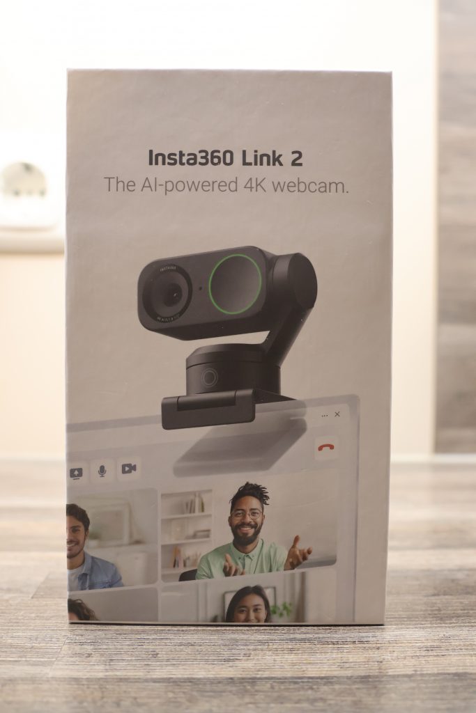 Insta360 Link 2 Webcam Karton vorne