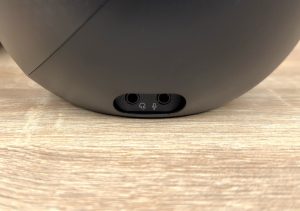 Creative Pebble X Plus PC-Lautsprecher Detail Kopfhörer und Mikrofonanschluss