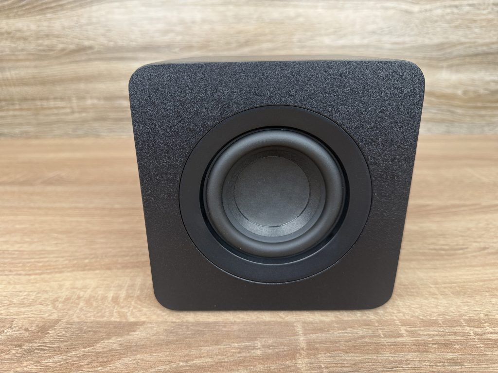 Creative Pebble X Plus PC-Lautsprecher Subwoofer vorne