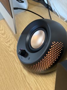 Creative Pebble X Plus PC-Lautsprecher RGB-Lichteffekt 1