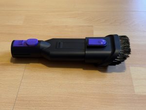 Vistefly V15s Max Akku-Staubsauger Detail Möbelpinsel 2