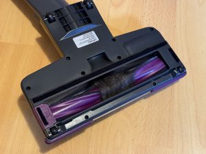 Lubluelu 25000Pa Modell 202 Akku-Staubsauger Tierhaare in der Bürste verfangen