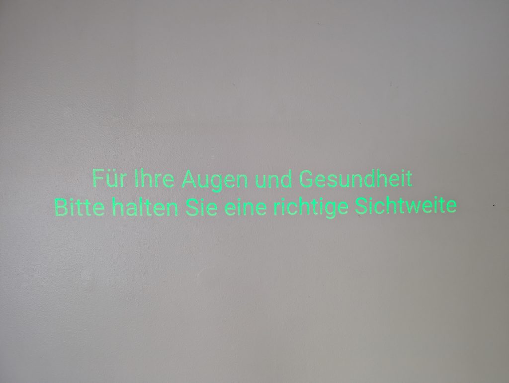 AWOL Vision LTV-3500 Pro Beamer Warnmeldung