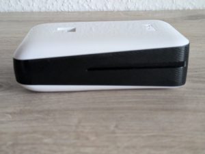 Akku des LiTHELi U20DD00-0U120 Akku-Bohrschraubers von links
