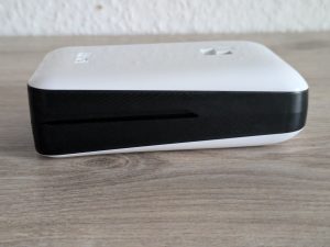 Akku des LiTHELi U20DD00-0U120 Akku-Bohrschraubers von rechts