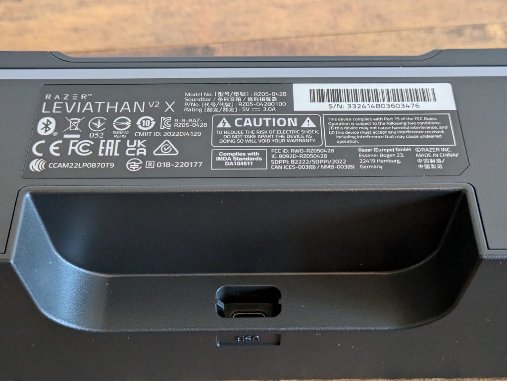 Anschluss der Razer Leviathan V2 X PC-Lautsprecher (2)