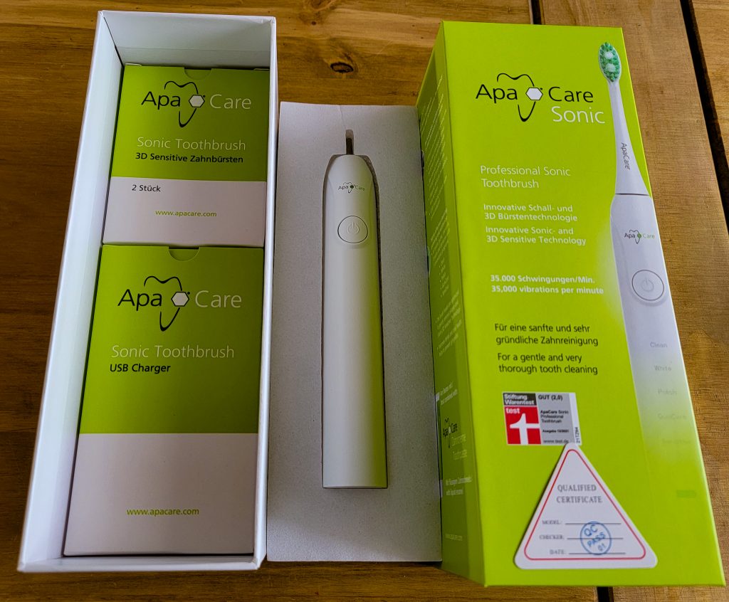 ApaCare Sonic Professional Schallzahnbürste in geöffneter Verpackung