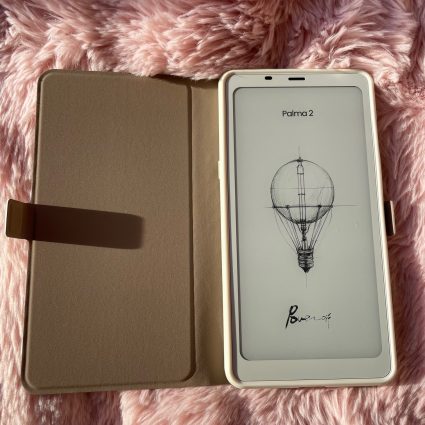 BOOX Palma 2 eBook-Reader in Hülle