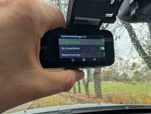 BOTSLAB G980H Dashcam montiert (4)