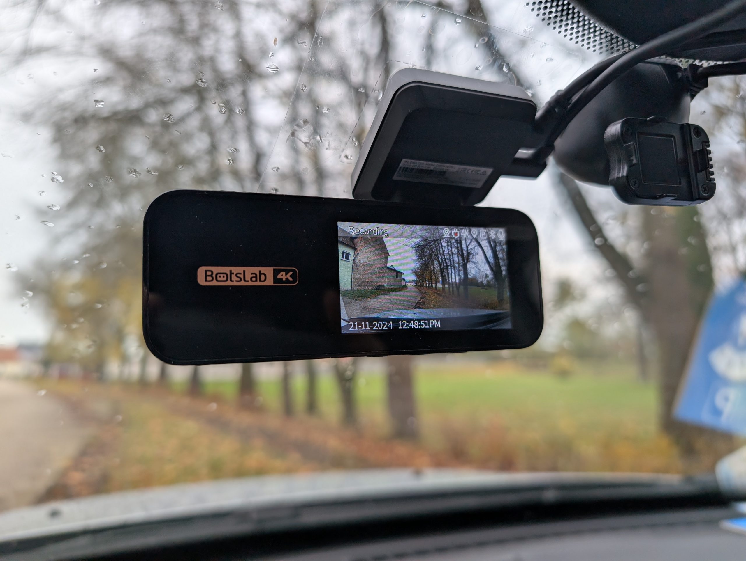 BOTSLAB G980H Dashcam montiert