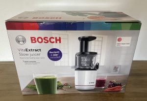 Bosch VitaExtract MESM500W Slow-Juicer im Karton von vorne