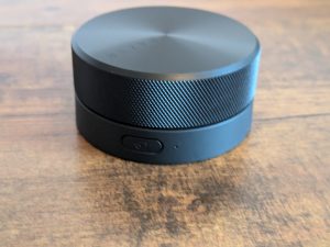 Control-Pod der Razer NOMMO V2 Pro PC-Lautsprecher (2)