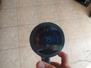 Display-des-Proscenic-P11-Saugwischers-2-