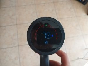 Display-des-Proscenic-P11-Saugwischers-3