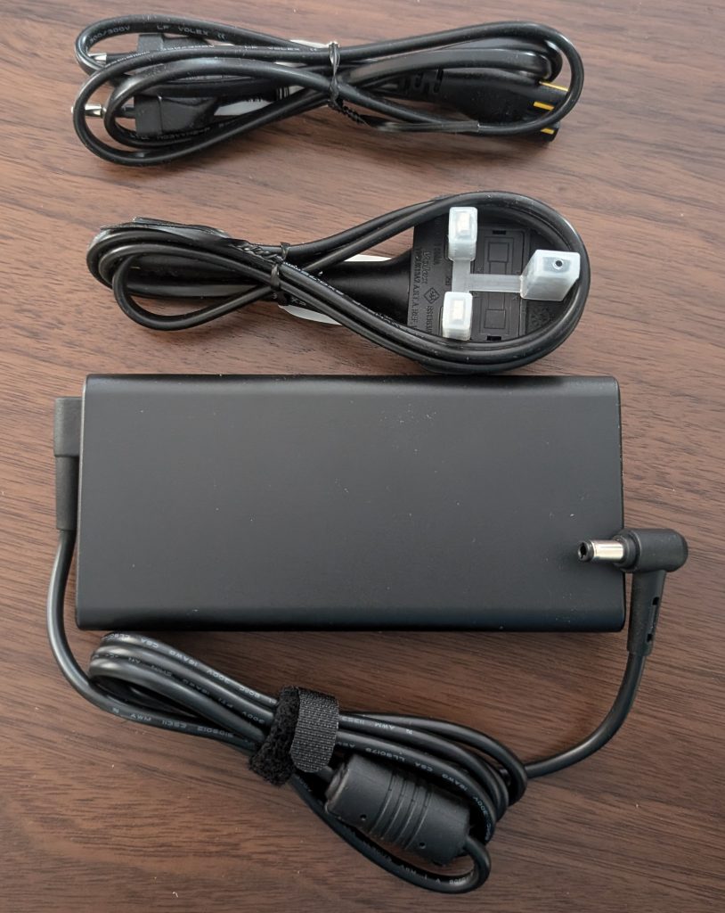 Epson EpicVision EF-22N Beamer Kabel