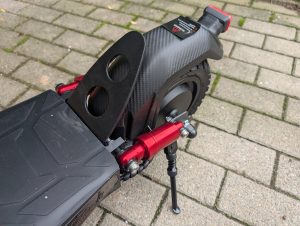 Hinterrad des Isinwheel T4 Elektro-Scooters von oben
