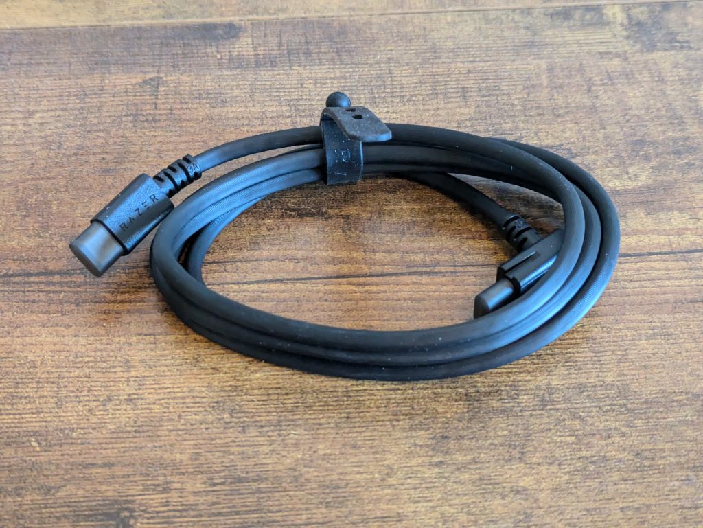 Kabel der Razer Leviathan V2 X PC-Lautsprecher