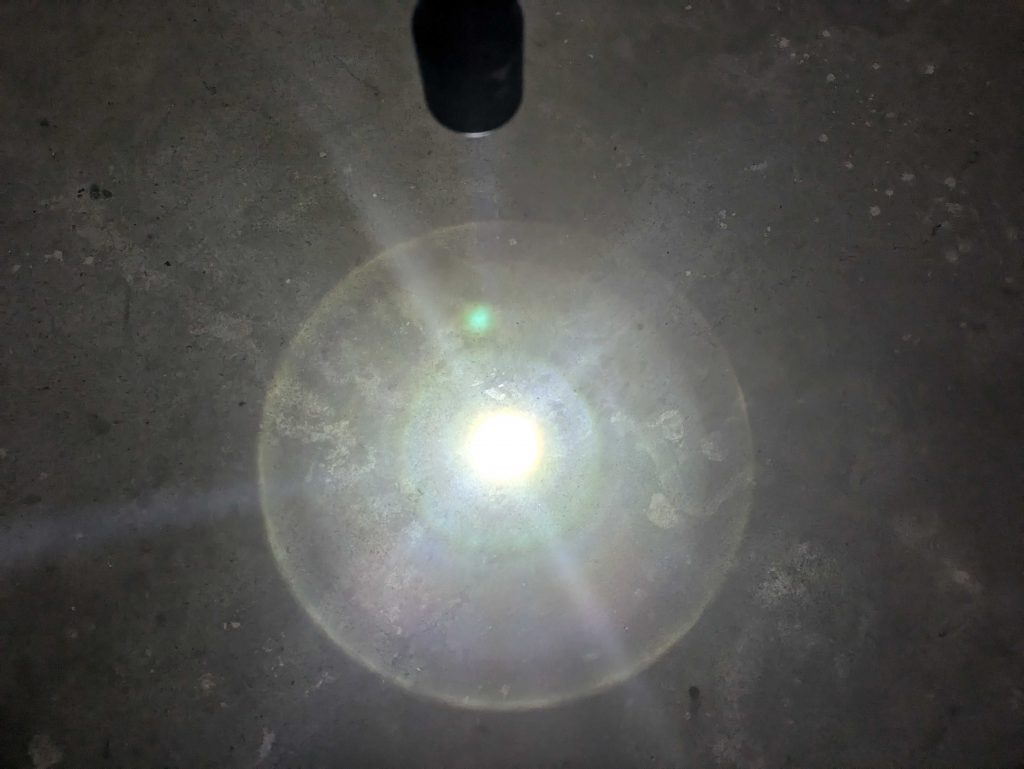 Kegel der Ledlenser P9R Core LEP Taschenlampe, zentriert