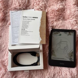 Kobo Clara Colour eBook-Reader Lieferumfang