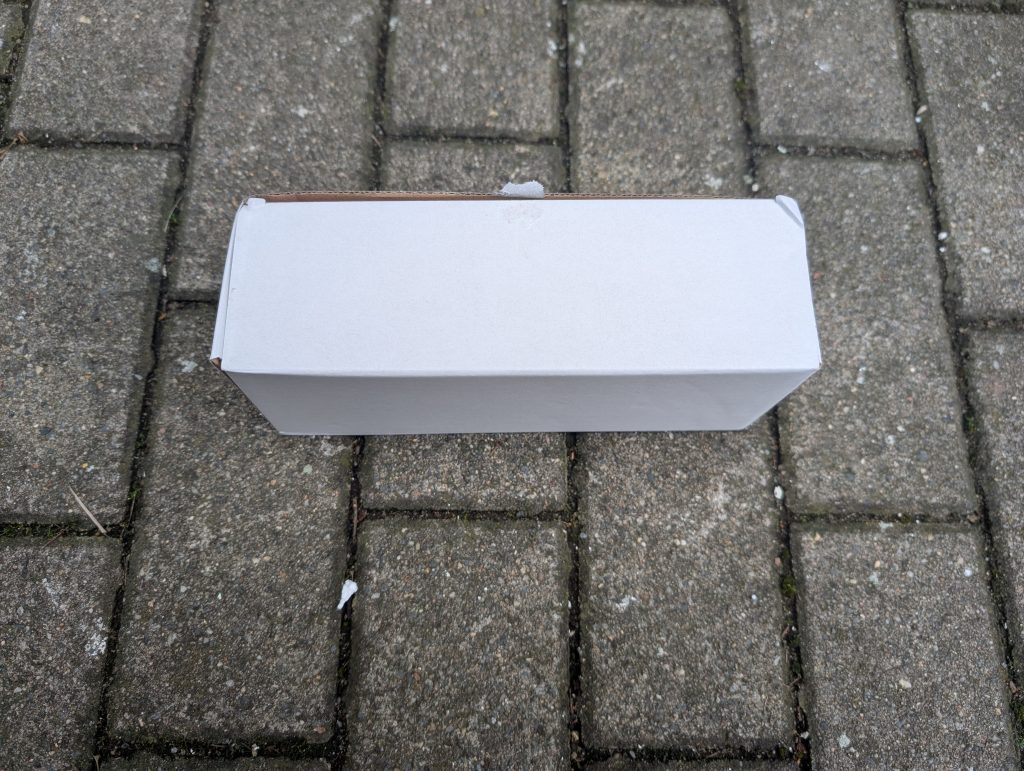 Ladegerät des Isinwheel T4 Elektro-Scooters verpackt