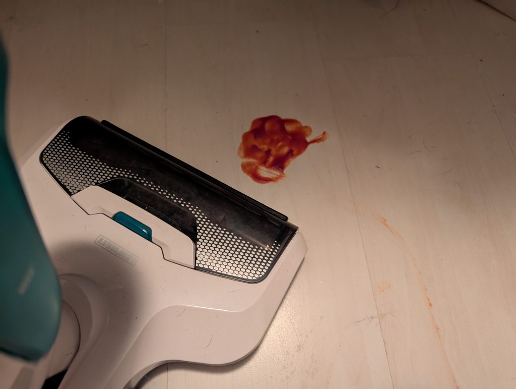 Leifheit Regulus Aqua PowerVac Pro 2.0 Saugwischer mit Ketchup