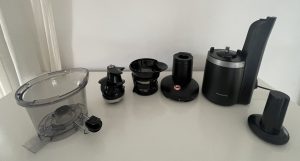 Panasonic MJ-L700KXE Slow-Juicer auseinandergebaut