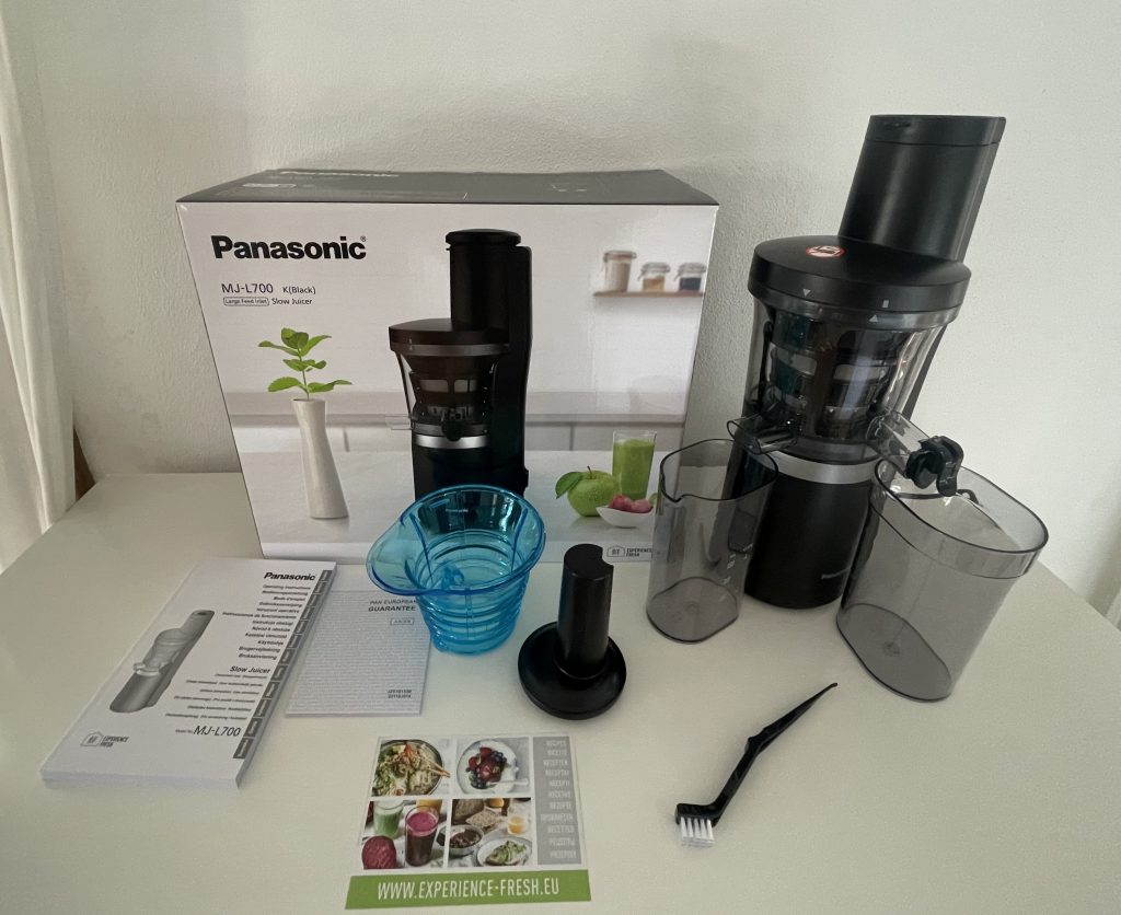 Panasonic MJ-L501KXE Slow-Juicer ausgepackt mit Zubehör