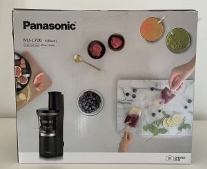 Panasonic MJ-L700KXE Slow-Juicer im Karton von hinten
