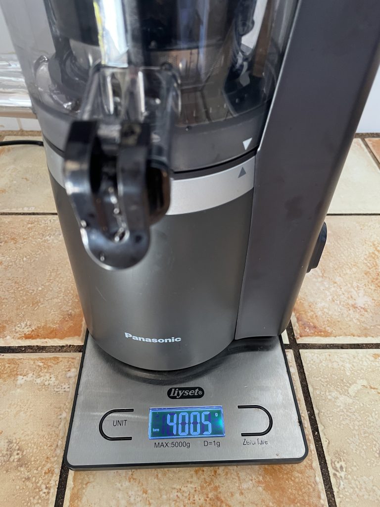 Panasonic MJ-L700KXE Slow-Juicer Rezeptbeispiele Gewicht