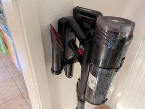 Rowenta X-Force Flex 14.60 Aqua Saugwischer montiert in der Nahansicht