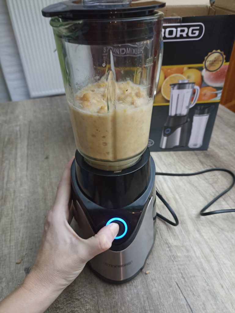 Steinborg SB-7030 Standmixer, Zubereitung von Hummus