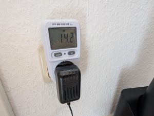 Stromvebrauch beim Laden des JONR ED12 Saugwischers