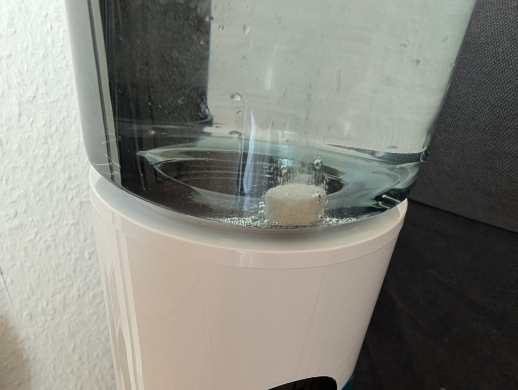 Tank des JONR ED12 Saugwischer mit Tablette