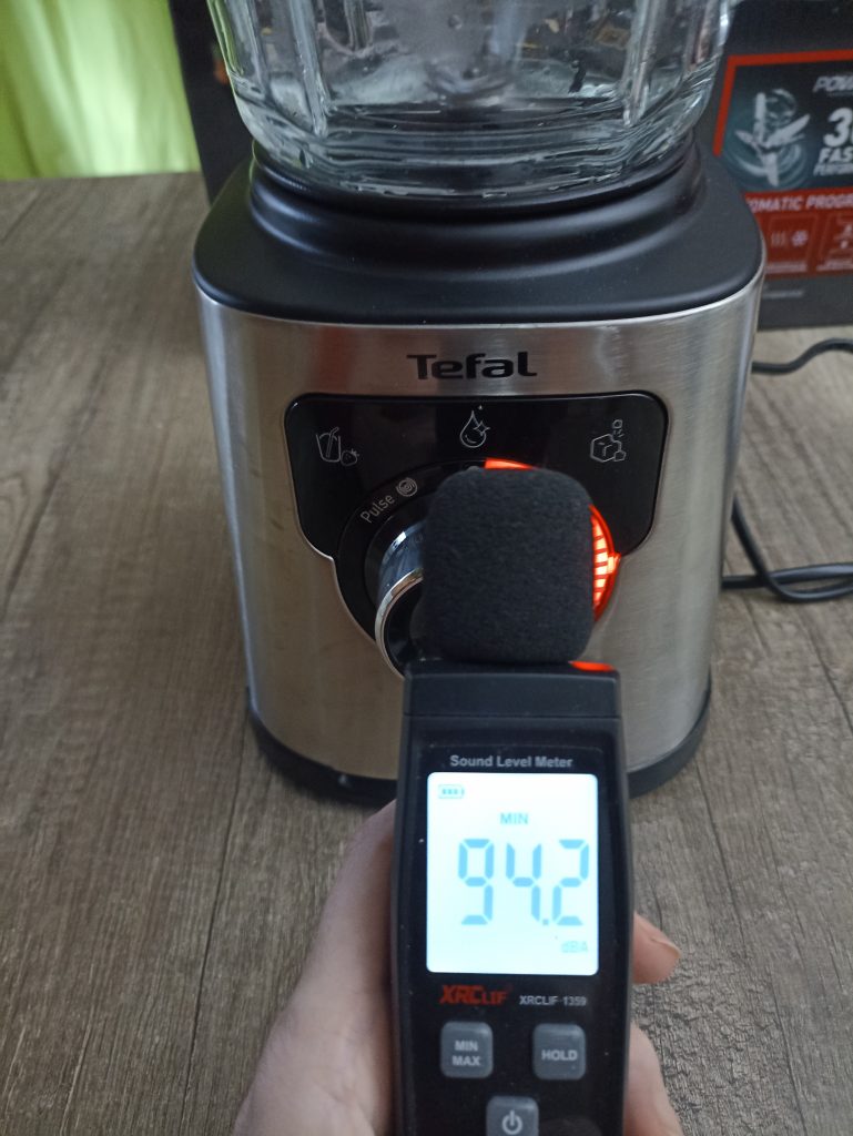 Tefal PerfectMix+ BL82AD Standmixer, Messen der Lautstärke in Dezibel