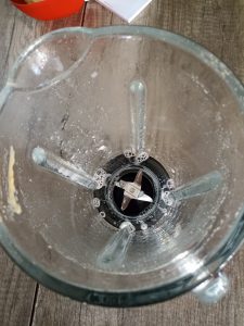 Tefal PerfectMix+ BL82AD Standmixer, nach Reinigungsfunktion und Ausschütten