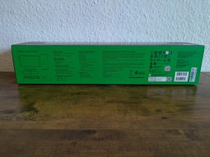 Verpackung der Razer Leviathan V2 X PC-Lautsprecher von unten